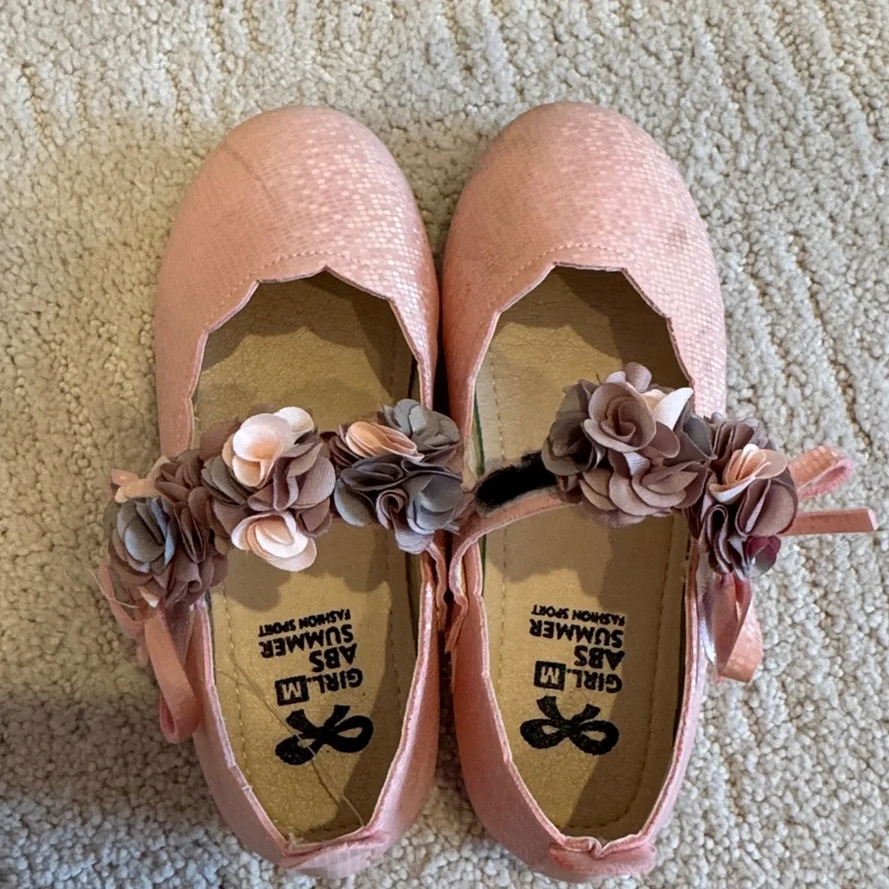 Girls' Pink Floral Mary Jane Dress Shoe